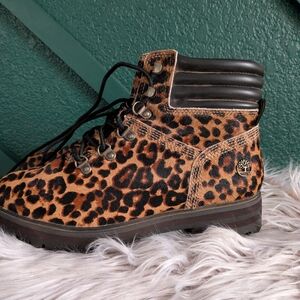 TIMBERLAND LONDON SQUARE HIKER BOOT BROWN WOMEN BOOTS SIZE 8.5 LEOPARD PRINT